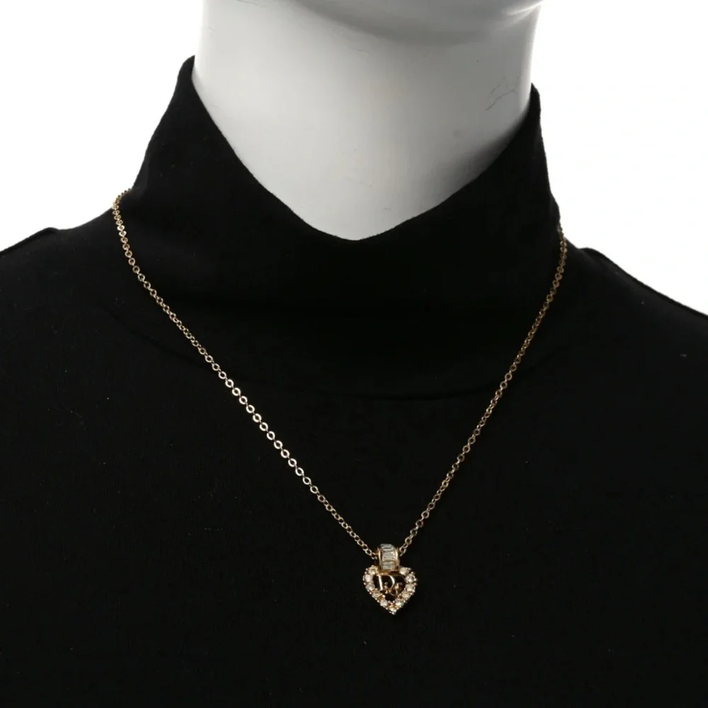 Rare❤️Vintage DIOR heart necklace gold tone Christian Dior pendant necklace - Picture 3 of 15